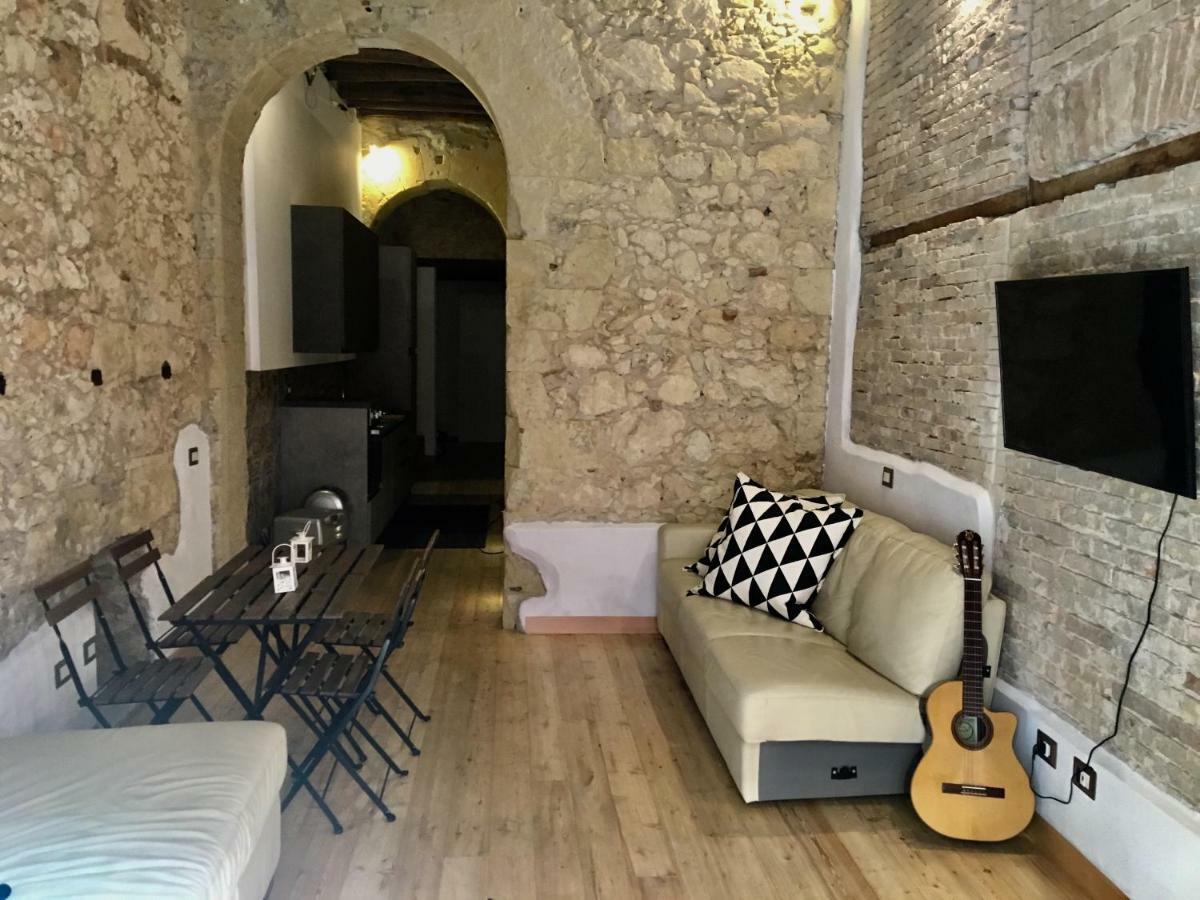 Residenze San Domenico Apartment Каляри Екстериор снимка