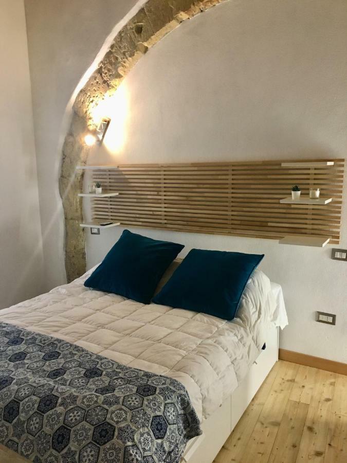 Residenze San Domenico Apartment Каляри Екстериор снимка